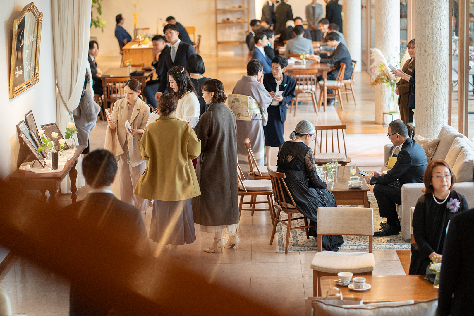 1階ロビーの待合スペース